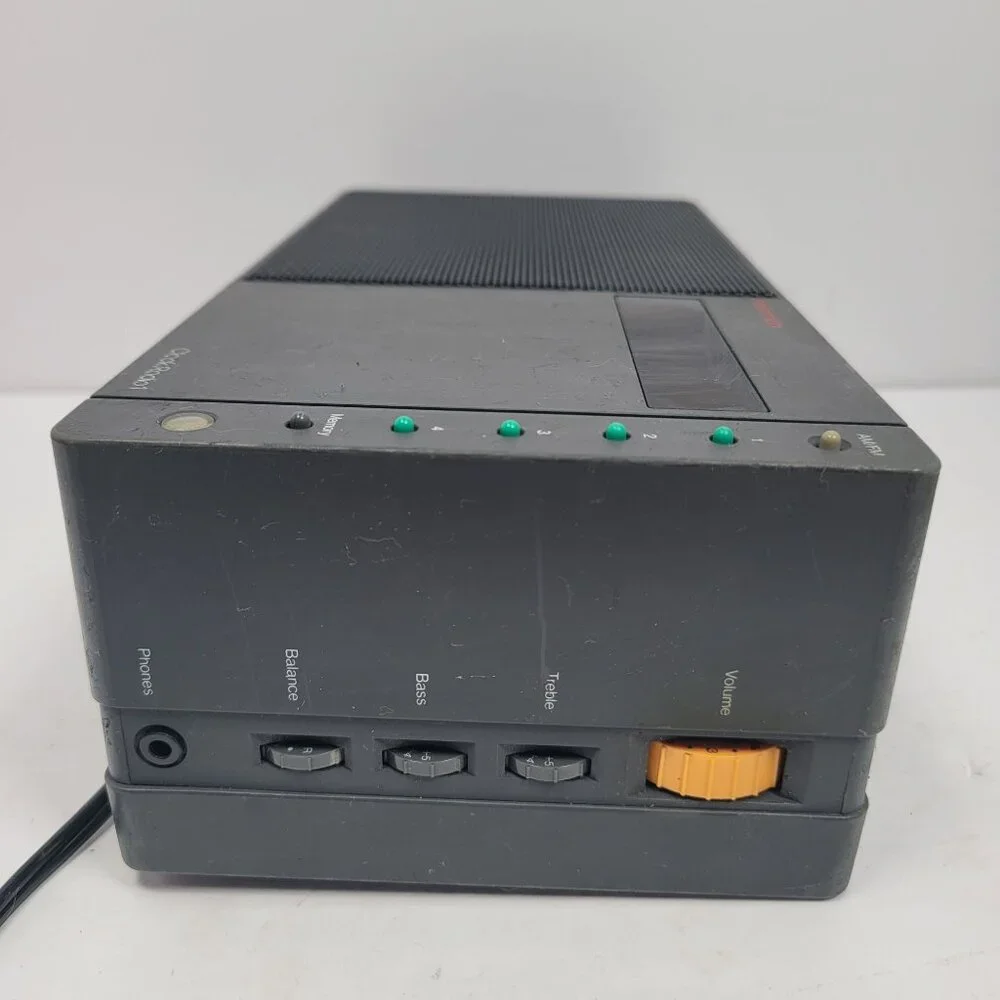 Vintage Nakamichi Clock Radio 1 (TM-1) AM/FM Compact Alarm- Tested Works